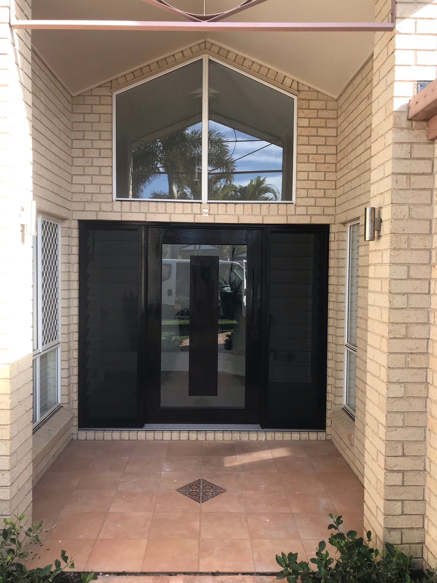 GI Illusion door