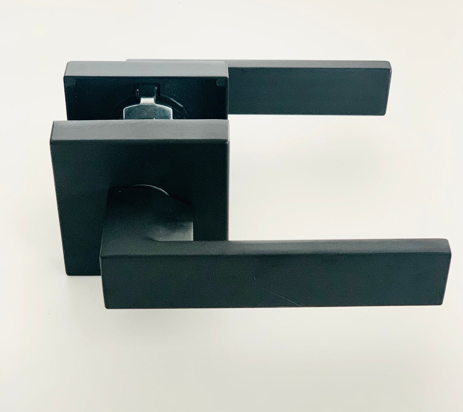 L2 - Brooklyn Matte Black PASSAGE Handle - Just Doors NSW