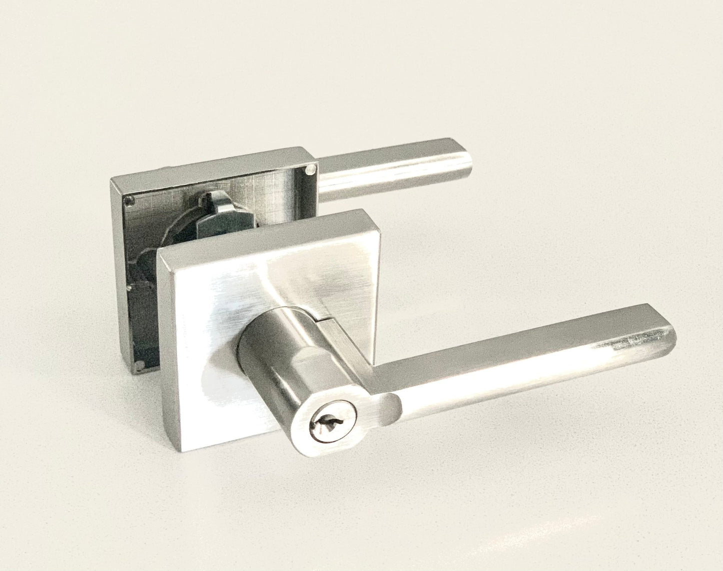 L4 - Vienna Entrance lever - Just Doors NSW